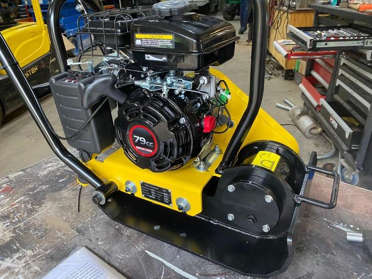 trilplaat NIEUW 8.5kn slagkracht, Tuin en Terras, Hand-tuingereedschap, Nieuw, Ophalen