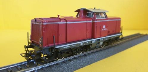 Marklin h0 - 3072 - diesellocomotief BR212 - BD, Hobby & Loisirs créatifs, Trains miniatures | HO, Comme neuf, Locomotive, Märklin