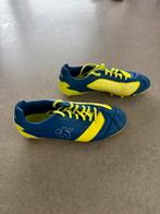 Voetbalschoenen maat 42 (slechts 3x gebruikt), Ophalen of Verzenden, Zo goed als nieuw, Schoenen