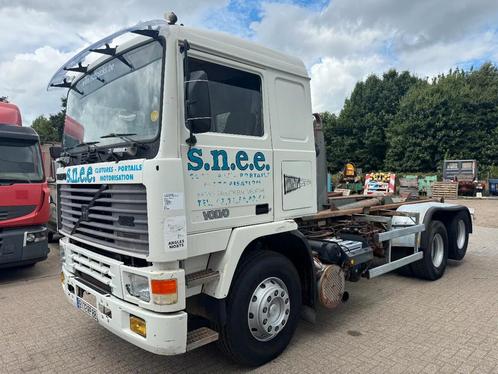 Volvo F 12 *10TYRE-FULL STEEL SUSPENSION* (bj 1988), Auto's, Vrachtwagens, Bedrijf, Volvo, Diesel, Handgeschakeld, Wit, BTW verrekenbaar