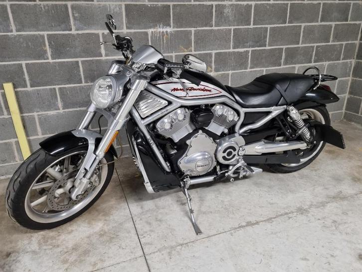 V Road Street, Motoren, Motoren | Harley-Davidson, Particulier, Toermotor, meer dan 35 kW, 2 cilinders, Motorrijbewijs A, Sportuitlaat