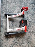 Elite aleno rollen, Enlèvement