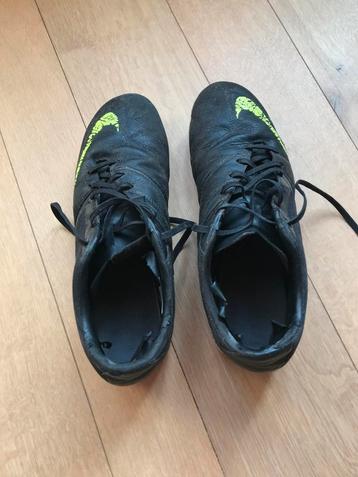 voetbalschoenen Nike Bomba Finale I Black/Volt/White 45,5 beschikbaar voor biedingen