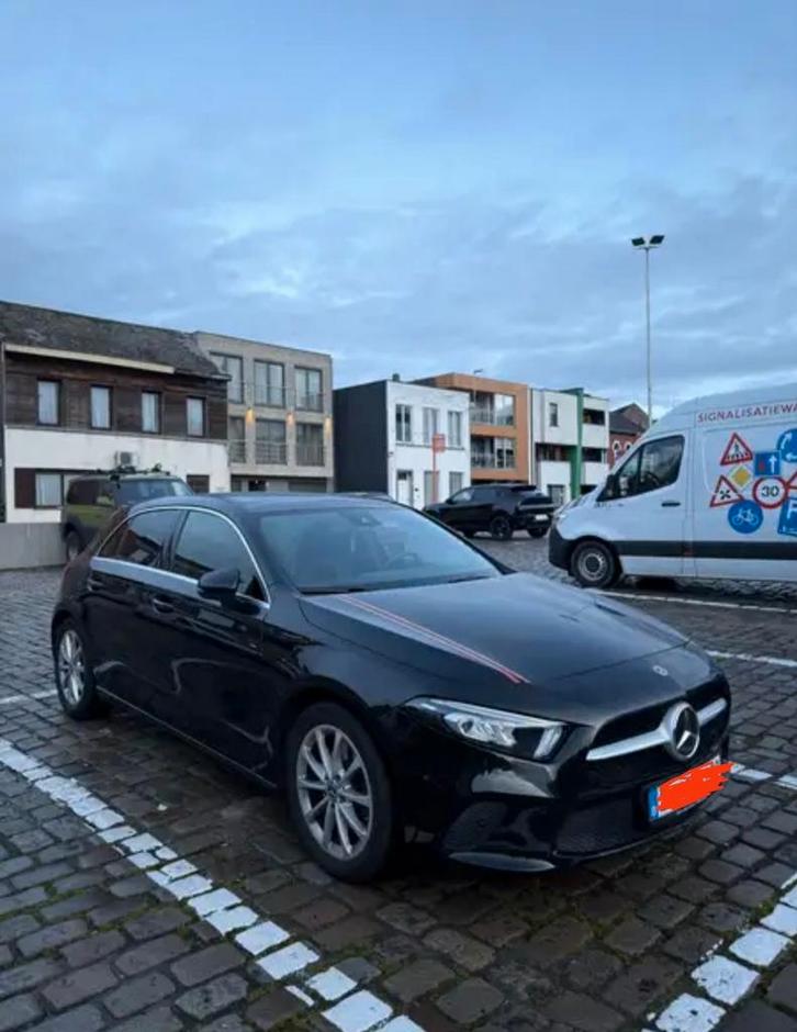 A220/ toit panoramique et écran anti-oiseaux, Autos, Mercedes-Benz, Particulier, Classe A, Caméra 360°, ABS, Caméra de recul, Phares directionnels