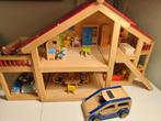 149€ Poppenhuis landhuis pintoy met wagen en toebehoren, Ophalen, Gebruikt, Poppenhuis