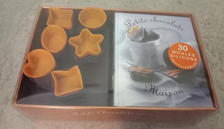 Kleine zelfgemaakte chocolade keukendoos, Hobby en Vrije tijd, Kaarten | Zelfgemaakt, Nieuw, Overige thema's, Ophalen