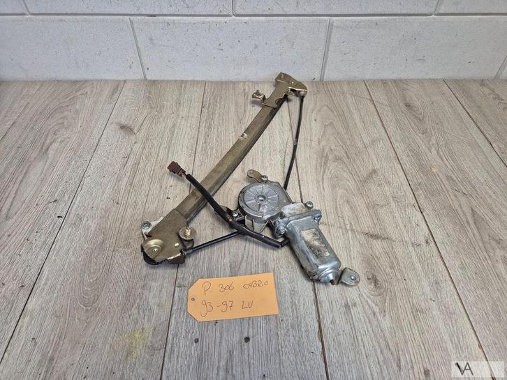 Peugeot 306 cabrio 1993 -1997 raammechanisme links voor €400, Auto-onderdelen, Ruiten en Toebehoren, Peugeot, Gebruikt, Ophalen of Verzenden