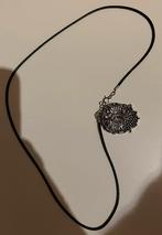 Keltische ketting, Ophalen of Verzenden, Zo goed als nieuw, Kunststof