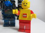 Minifigure Lego avec réveil et lampe de poche, Enlèvement ou Envoi, Utilisé, Lego