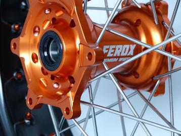 Ferox Supermoto Wheel Set 3.5/5 x 17