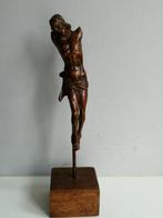 Gesculpteerde Christusfiguur, Enlèvement ou Envoi