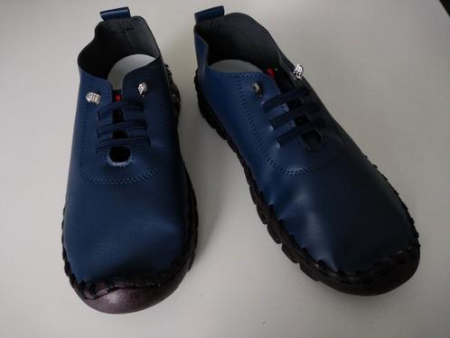 Chaussures 39 NEUF (jamais portées), Vêtements | Femmes, Chaussures, Neuf, Ballerines, Bleu, Enlèvement ou Envoi