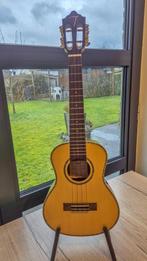 TOM TUT-680M Tenor Ukulele met Solid Spruce Top, Muziek en Instrumenten, Ophalen of Verzenden, Zo goed als nieuw, Ukelele