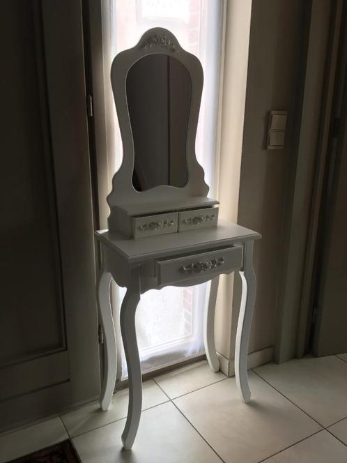 Make Up tafel, Kinderen en Baby's, Speelgoed | Overig, Zo goed als nieuw, Meisje, Ophalen