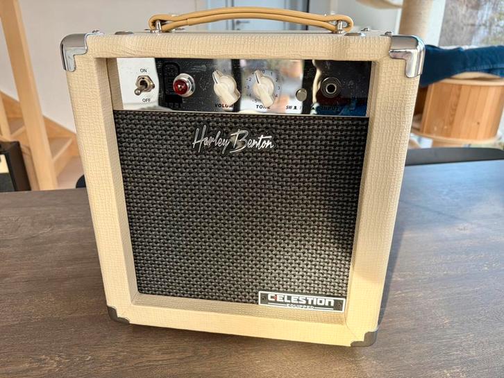 amplificateur Harley Benton Tube5, Muziek en Instrumenten, Snaarinstrumenten | Gitaren | Elektrisch, Zo goed als nieuw, Ophalen