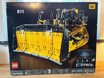 Lego Technic 42131 - Cat D11 Bulldozer