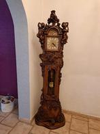 Horloge de parquet baroque, Enlèvement