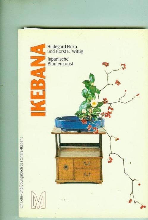 Ikebana  japanische blumenkunst hildegard hoka145 blz, Boeken, Hobby en Vrije tijd, Zo goed als nieuw, Ophalen of Verzenden