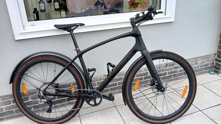 Trek FX SPORT 6 size L, Fietsen en Brommers, Fietsen | Heren | Herenfietsen, Zo goed als nieuw, Versnellingen, Ophalen