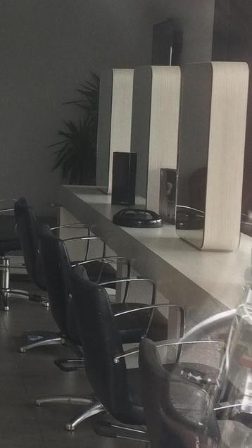 Kapsalon/kapper inrichting tafel met spiegels, Enlèvement, Table