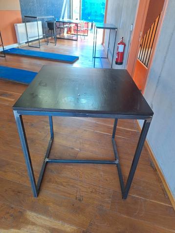 Table haute avec tabourets, Enlèvement, Comme neuf