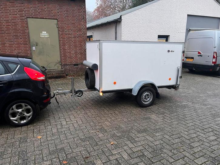 Hapert gesloten aanhanger, Auto diversen, Aanhangers en Bagagewagens, Gebruikt, Ophalen