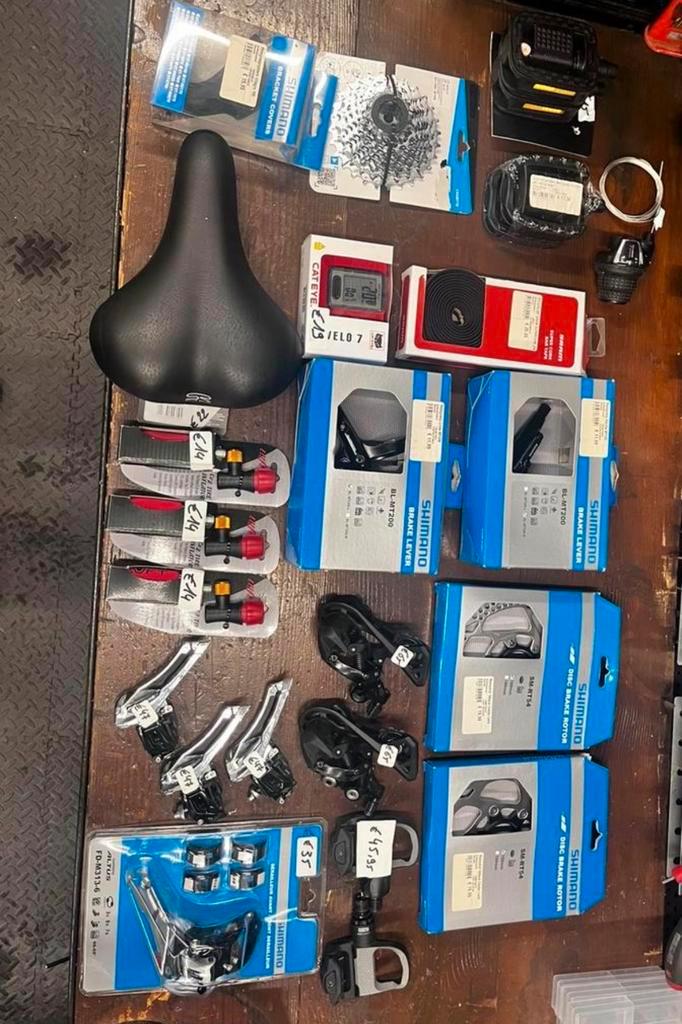 Set Fietsonderdelen, Fietsen en Brommers, Fietsonderdelen, Nieuw, Algemeen, Overige typen, Ophalen