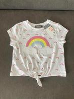 Nouveau t-shirt Primark taille 98, Enfants & Bébés, Vêtements enfant | Taille 98, Fille, Primark, Chemise ou À manches longues