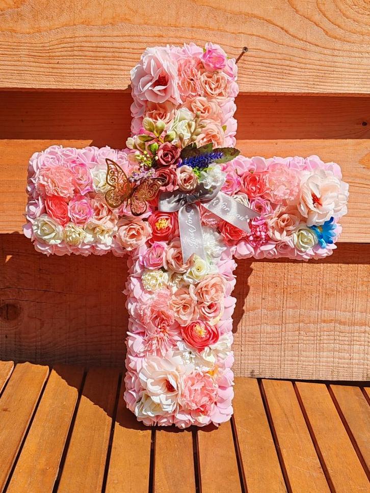 Funerair kruis, Huis en Inrichting, Woonaccessoires | Kunstplanten en Kunstbloemen, Nieuw, Ophalen of Verzenden