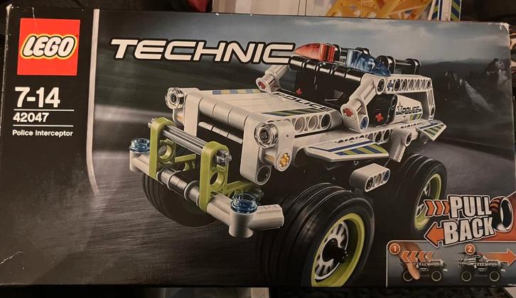Lego - 42047 - De politie-interventieauto, Kinderen en Baby's, Speelgoed | Duplo en Lego, Zo goed als nieuw, Lego, Complete set