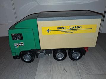 Bruder vrachtwagen Euro Cargo beschikbaar voor biedingen
