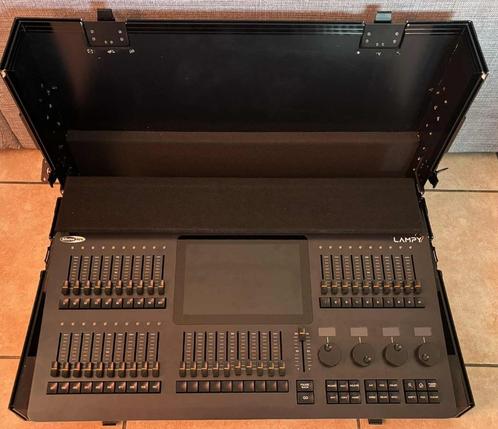 Showtec Lampy 40 2U, Muziek en Instrumenten, Licht en Laser, Zo goed als nieuw, Licht, Ophalen
