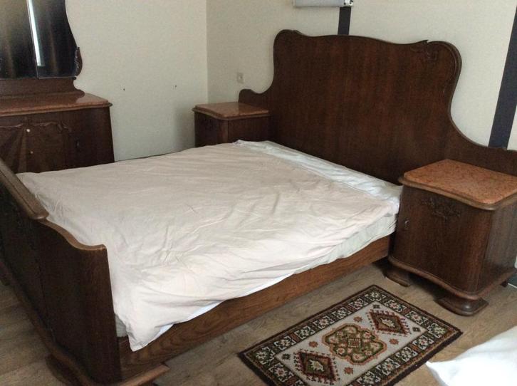 Bed met 2 nachttafels, Huis en Inrichting, Slaapkamer | Bedden, Gebruikt, Tweepersoons, Overige maten, 200 cm, Hout, Bruin, Ophalen