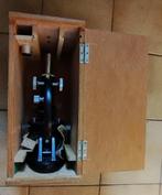 Antieke vintage Sades microscoop in houten kist voor kindere, Ophalen, Gebruikt, Minder dan 400x, Biologische microscoop