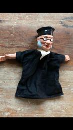 Beeusaert poppenkastpop rechter, Ophalen