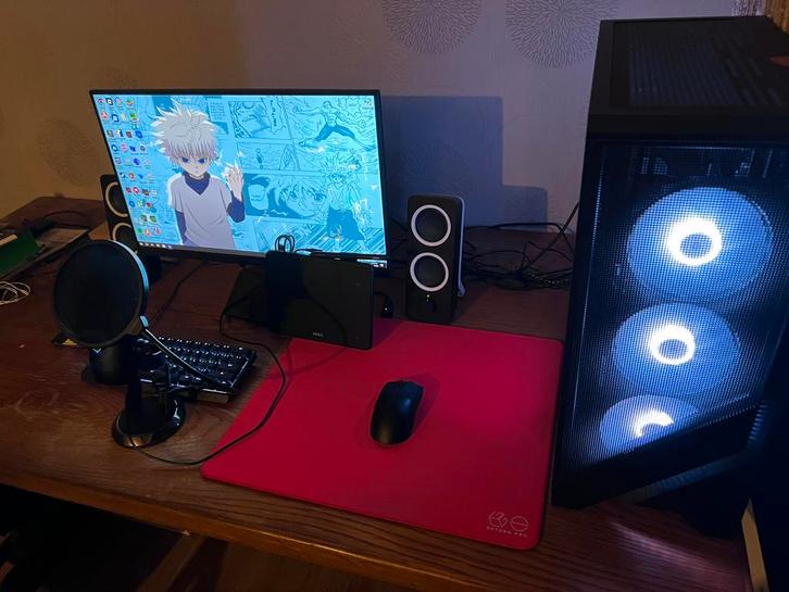 Volledige gaming setup met gaming PC, Informatique & Logiciels, Ordinateurs de bureau, Utilisé, Gaming, Enlèvement