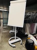 4 flipcharts, Vergader- of Presentatieruimte, Ophalen, Gebruikt, Bureau