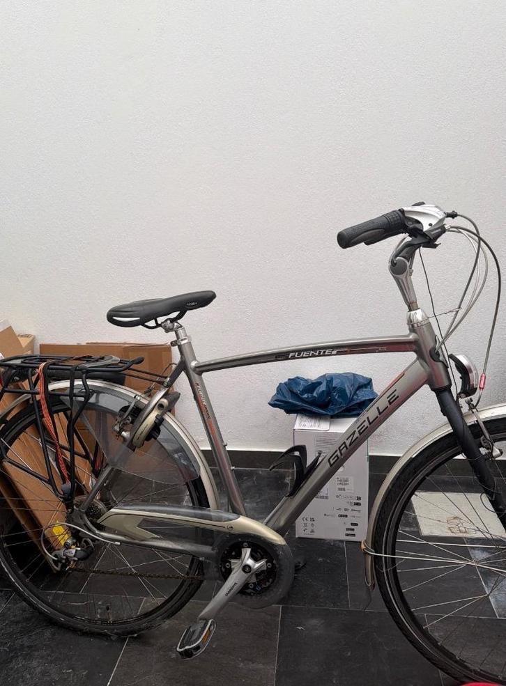 Gazelle Fuente stadsfiets – Zeer goede staat, Fietsen en Brommers, Fietsen | Dames | Damesfietsen, Zo goed als nieuw, Gazelle