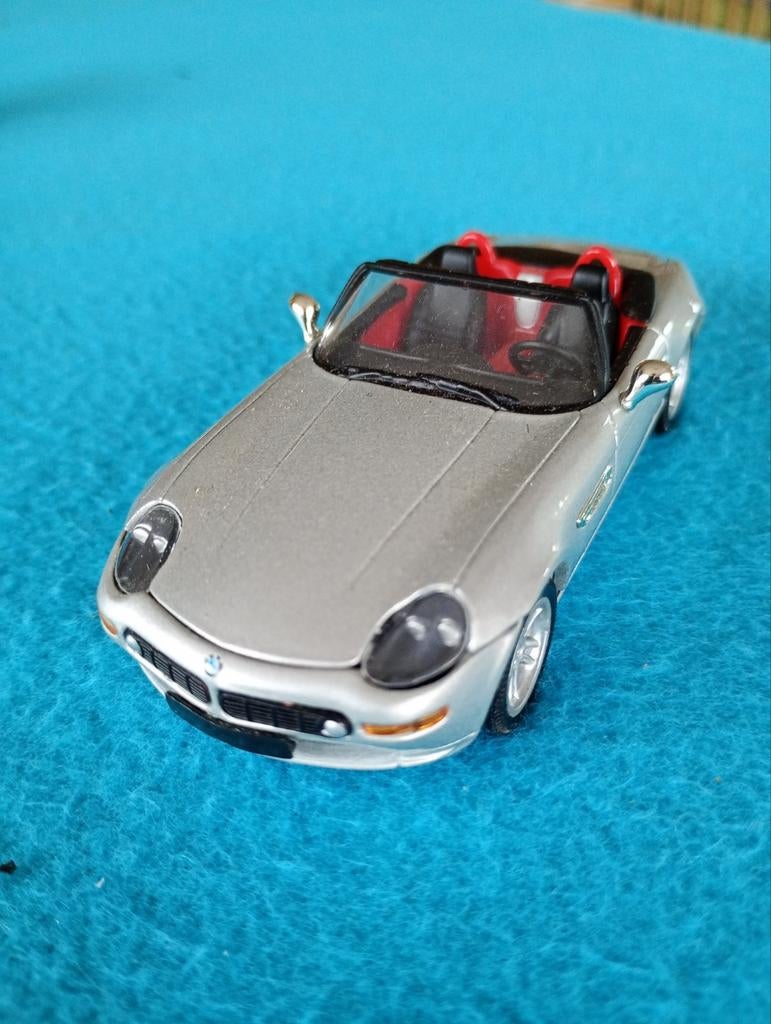 BMW Z8, Hobby & Loisirs créatifs, Voitures miniatures | 1:43, Comme neuf, Solido, Enlèvement ou Envoi