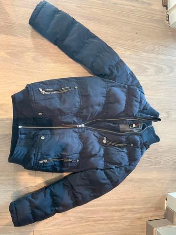 Warme zwarte jas van Cars, maat 140, 10 jaar beschikbaar voor biedingen