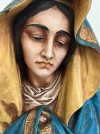 Grote antieke buste Madonna., Ophalen