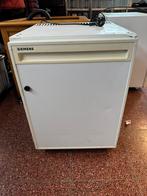 Mini koelkast Siemens, Elektronische apparatuur, Koelkasten en IJskasten, Ophalen, Zonder vriesvak, Gebruikt, Minder dan 45 cm