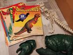 Boekjes over dinaosaurussen  uit jaren 1990, Boeken, Wetenschap, Natuurwetenschap, Ophalen of Verzenden, Zo goed als nieuw