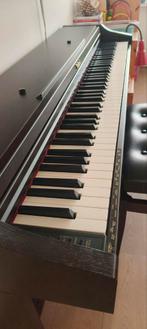 Roland hp101 digitale piano met pianobankje, Ophalen, Zo goed als nieuw, Piano