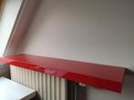 Rode, glanzende, zwevende wandplank 'LACK' van Ikea, Ophalen, Zo goed als nieuw