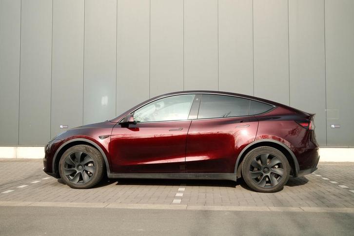 Tesla model Y long range 2024, Autos, Tesla, Particulier, Model Y, Électrique, Enlèvement