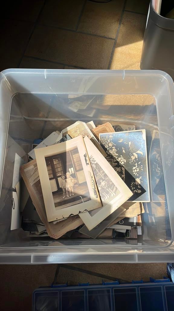 Lot photos et cartes postales anciennes familles liégeoise, Enlèvement ou Envoi, Comme neuf