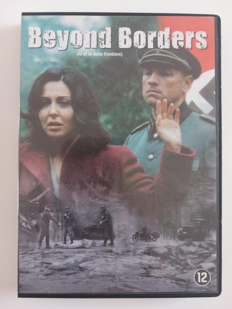 Dvd Beyond Borders (Oorlogsfilm) ZELDZAAM, CD & DVD, DVD | Action, Enlèvement ou Envoi, Guerre