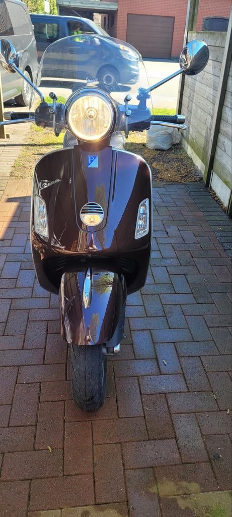 Vespa gts 125cc bj 2012 km 11200, Fietsen en Brommers, Scooters | Vespa, Ophalen
