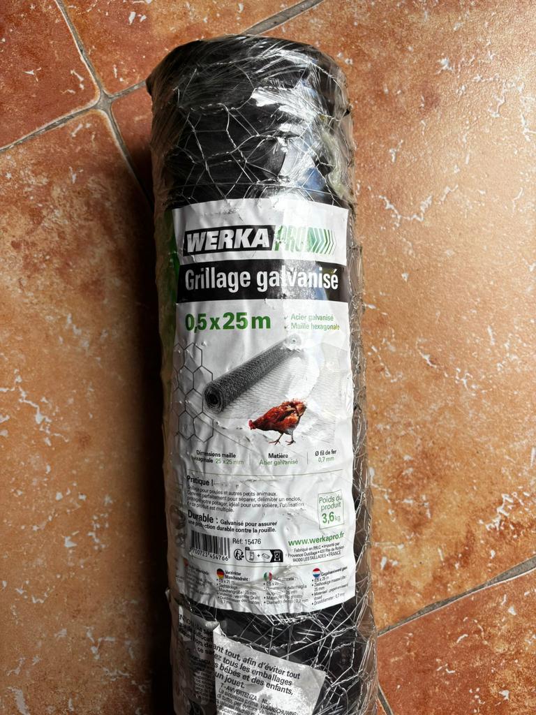 A vendre 4 rouleaux de grillage a poule bien lire l’annonce, Tuin en Terras, Gaas en Draad, Ophalen, Zo goed als nieuw
